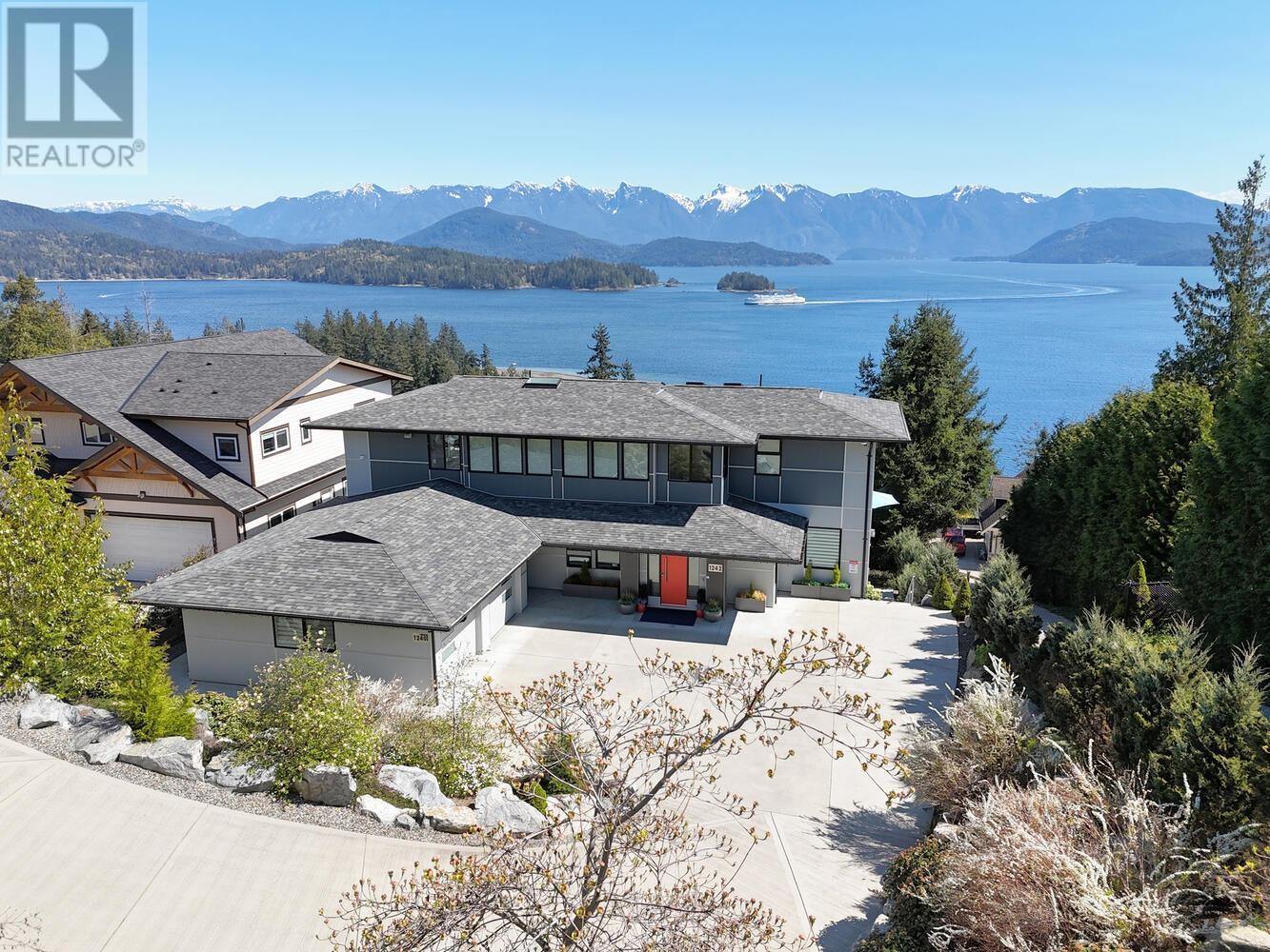 1242 ST ANDREWS ROAD, Gibsons, British Columbia