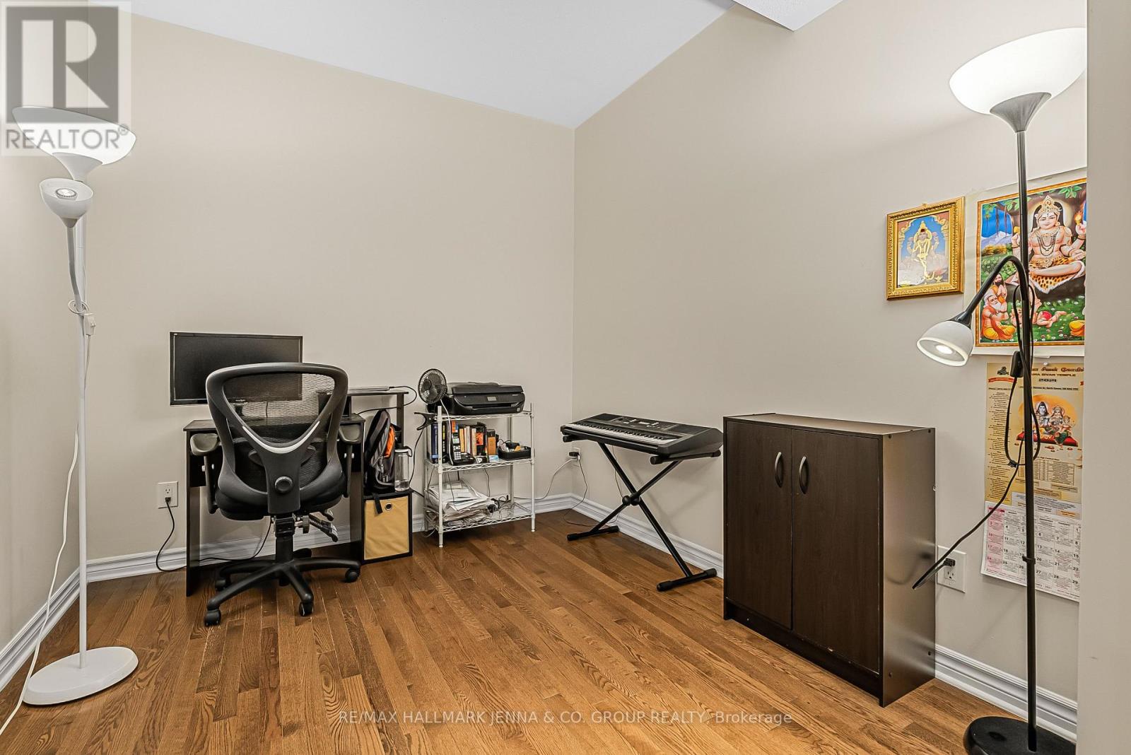 201 - 140 Guelph Private, Ottawa, Ontario  K2T 0J2 - Photo 8 - X12096828