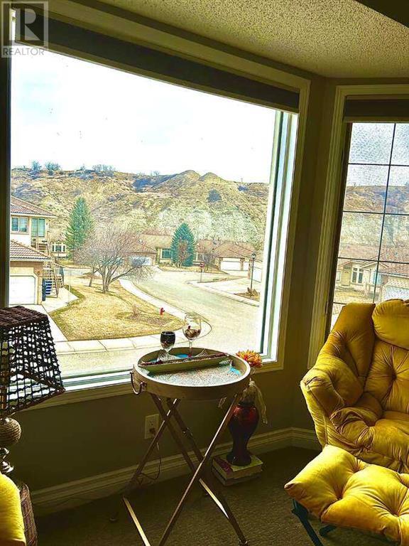 7 Canyon Court W, Lethbridge, Alberta  T1K 6V1 - Photo 5 - A2202659