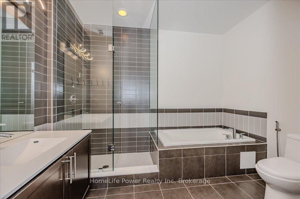 2102 - 1 Hurontario Street, Mississauga, Ontario  L5G 0A3 - Photo 21 - W12096650