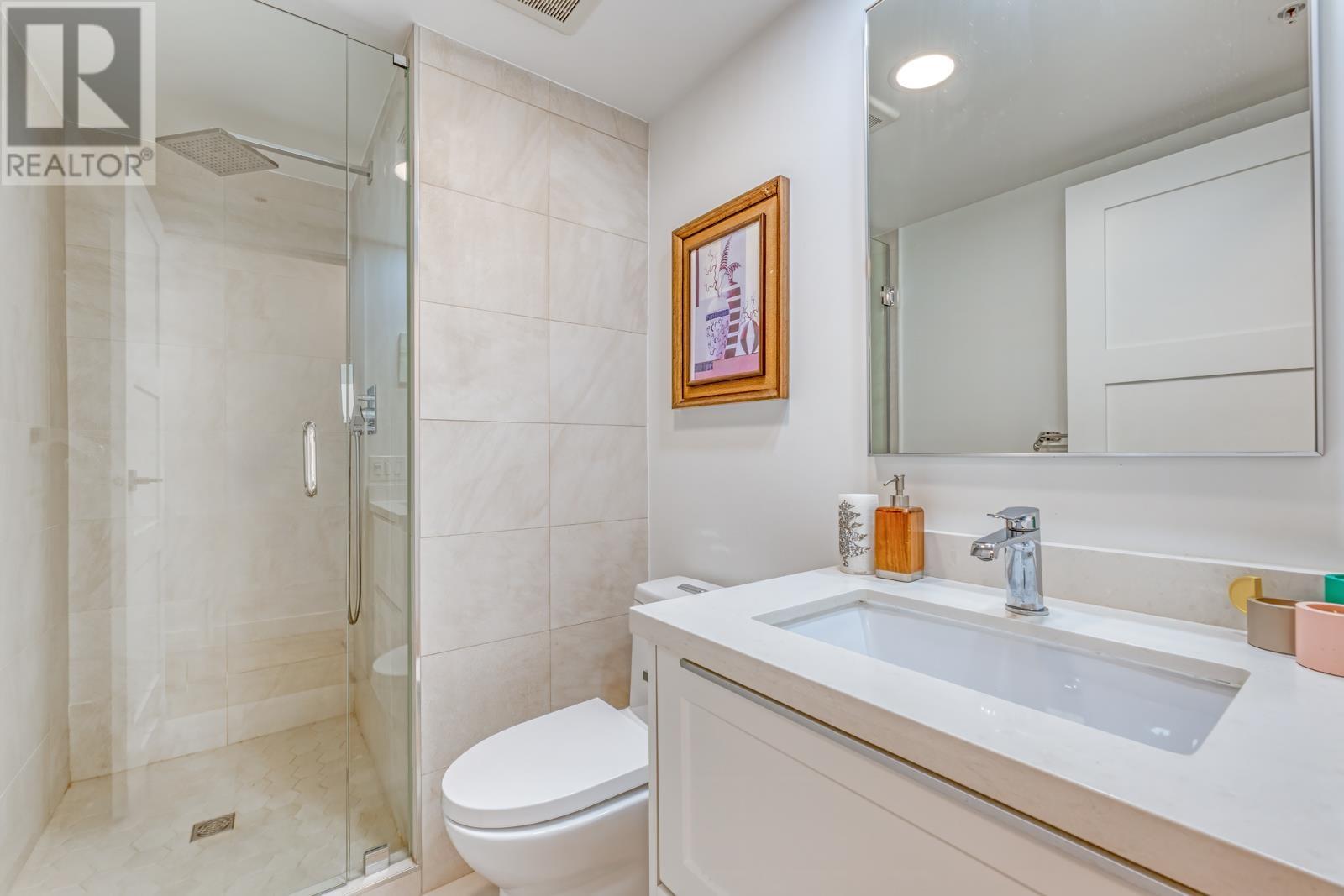 Listing Picture 13 of 24 : 403 1288 ALBERNI STREET, Vancouver / 溫哥華 - 魯藝地產 Yvonne Lu Group - MLS Medallion Club Member