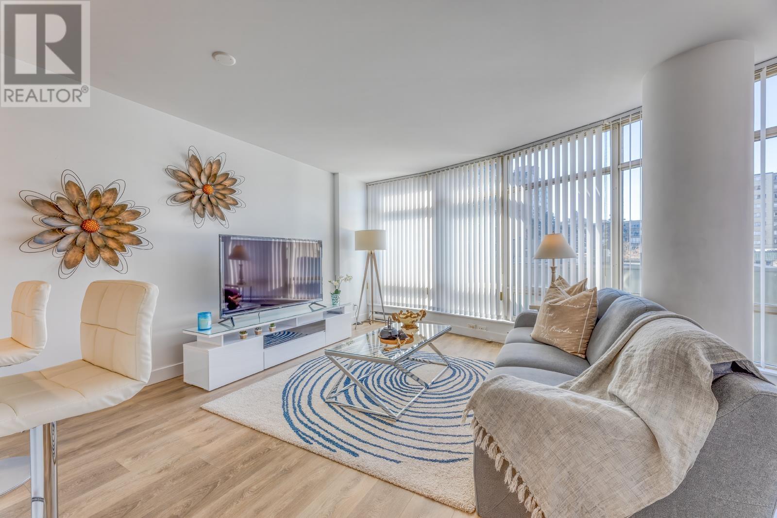 Listing Picture 5 of 24 : 403 1288 ALBERNI STREET, Vancouver / 溫哥華 - 魯藝地產 Yvonne Lu Group - MLS Medallion Club Member