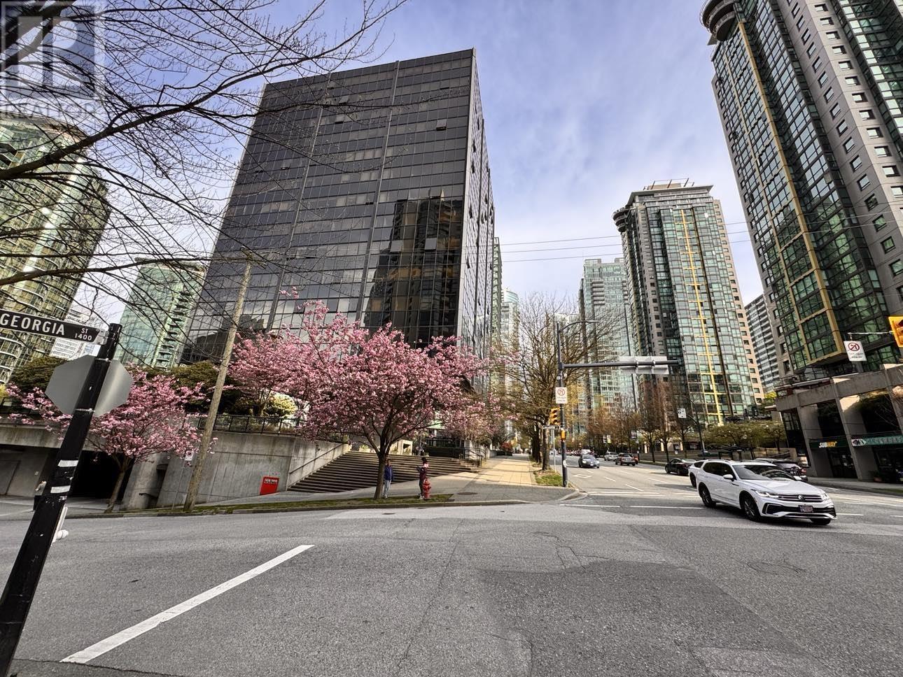 611 1333 W GEORGIA STREET, Vancouver, British Columbia