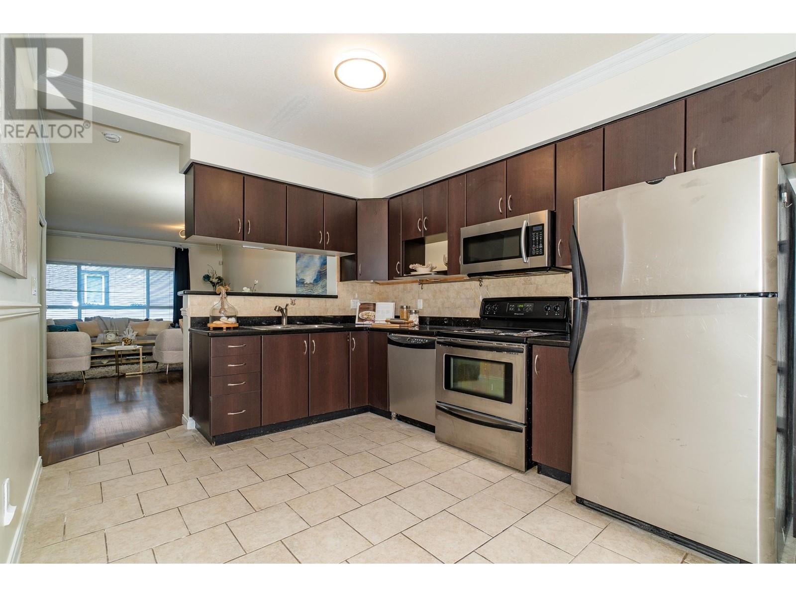 18 9420 Ferndale Road, Richmond, British Columbia  V6Y 0A7 - Photo 10 - R2992515