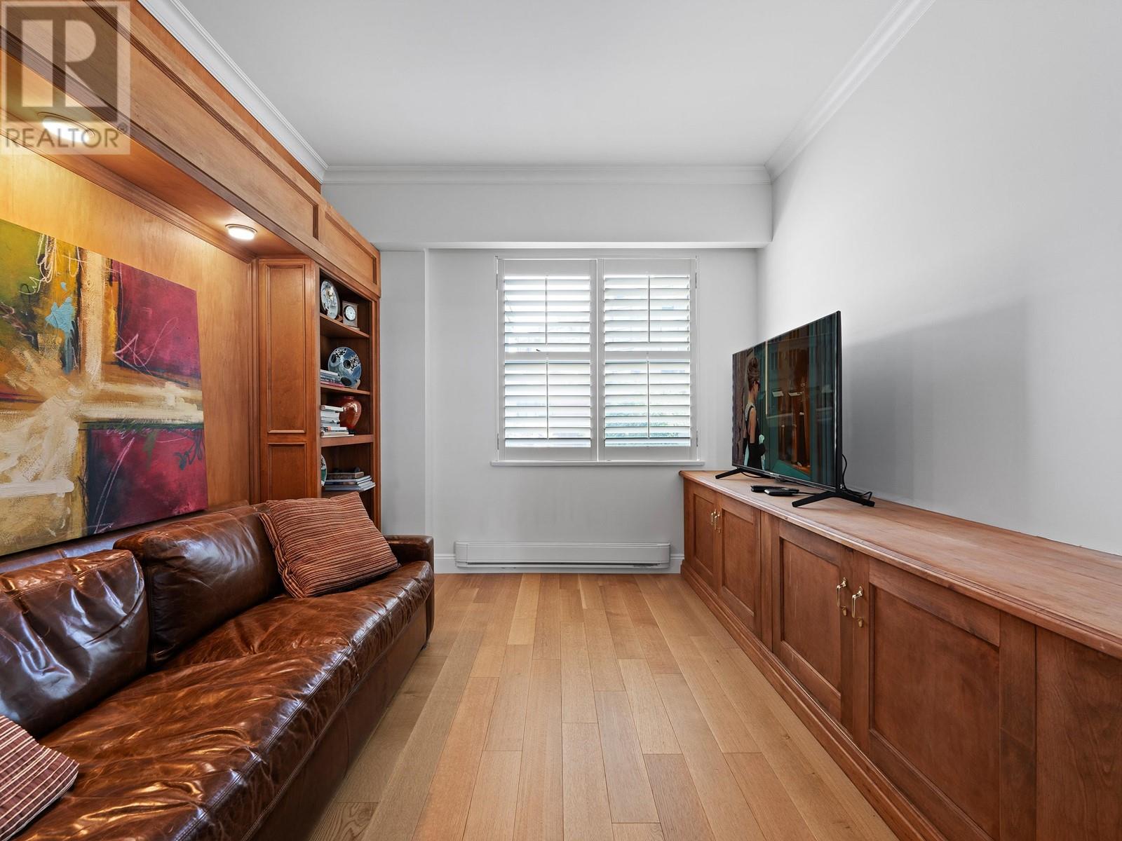 303 2190 Argyle Avenue, West Vancouver, British Columbia  V7V 1A4 - Photo 26 - R2992547