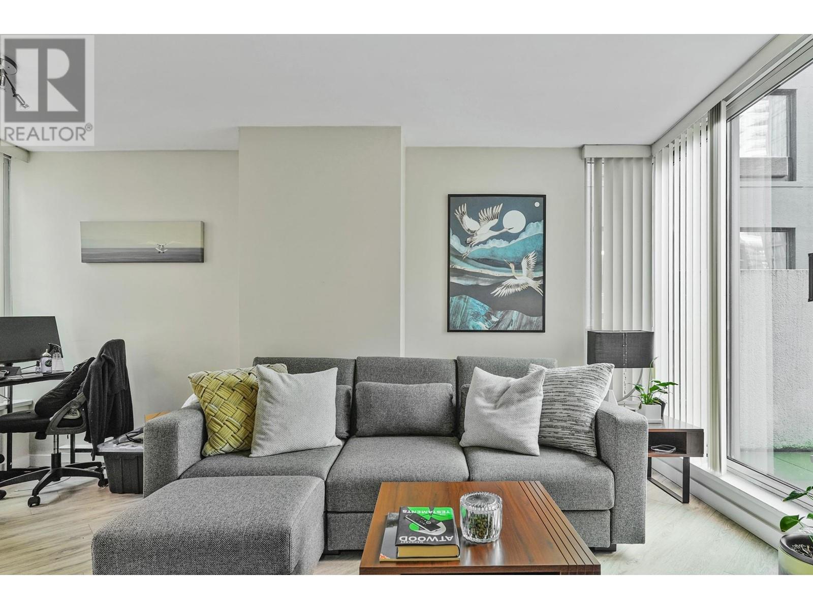 310 1212 Howe Street, Vancouver, British Columbia  V6Z 2M9 - Photo 3 - R2992597