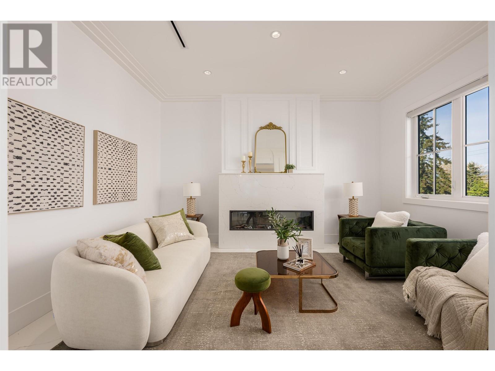 Property at 5469 NELSON AVENUE image 4