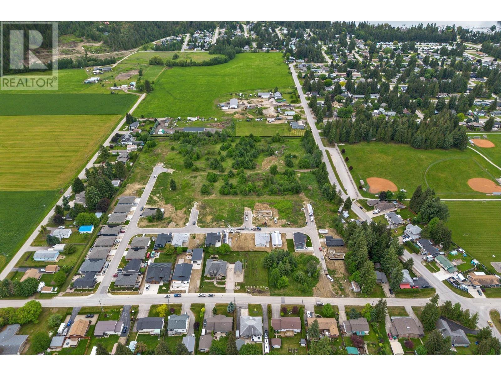1127 Saskatoon Row Lot# 45, Sicamous, British Columbia