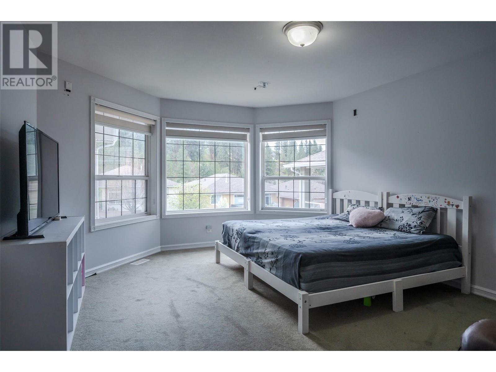 147 Stocks Crescent, Penticton, British Columbia  V2A 8P6 - Photo 7 - 10344518