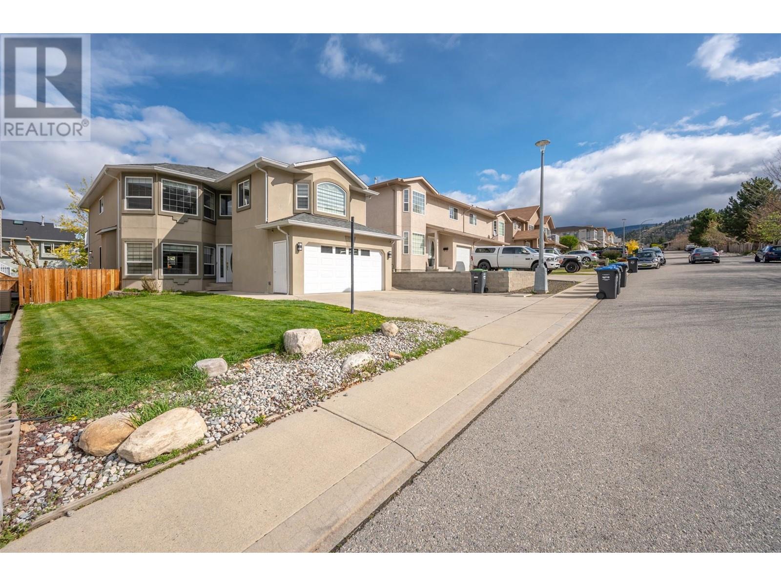 147 Stocks Crescent, Penticton, British Columbia  V2A 8P6 - Photo 5 - 10344518