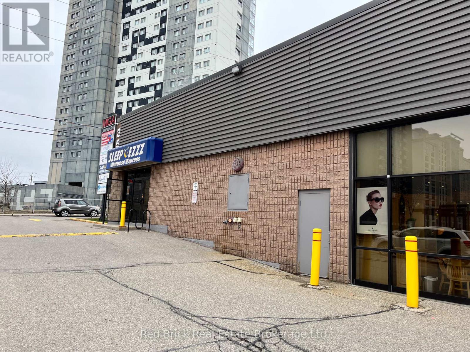1 - 354 King Street N, Waterloo, Ontario  N2J 2Z2 - Photo 2 - X12096771