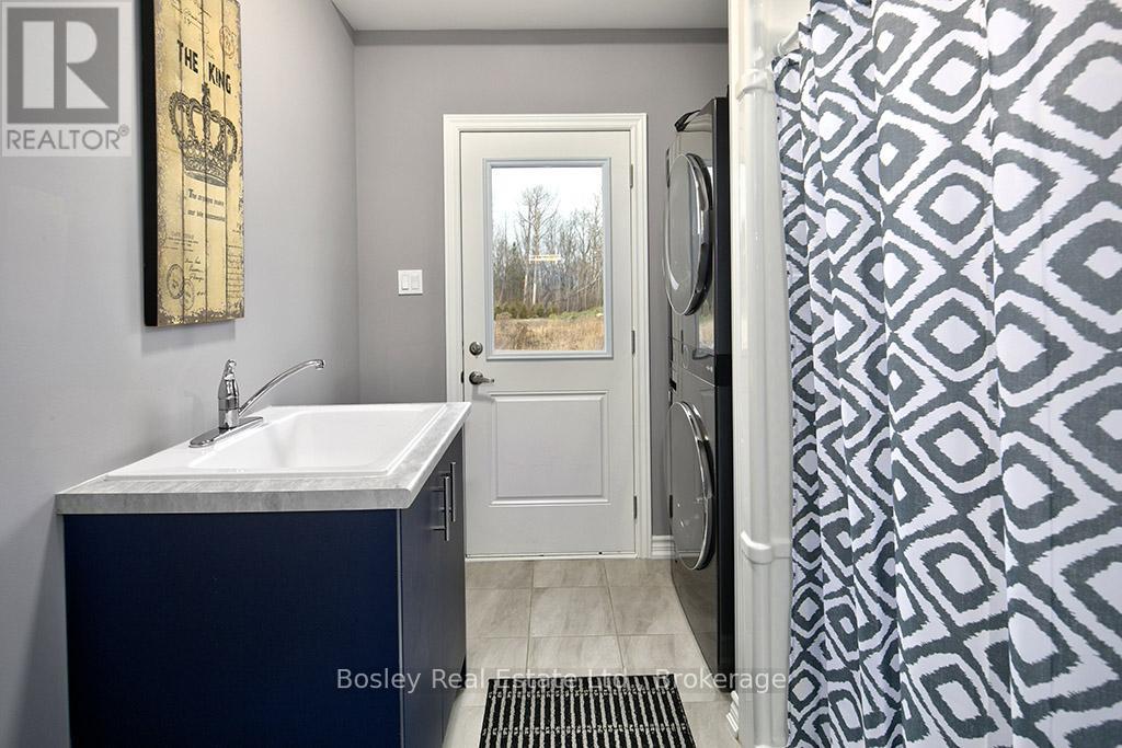 133 Sebastien Street, Blue Mountains, Ontario  N0H 1J0 - Photo 13 - X12096821
