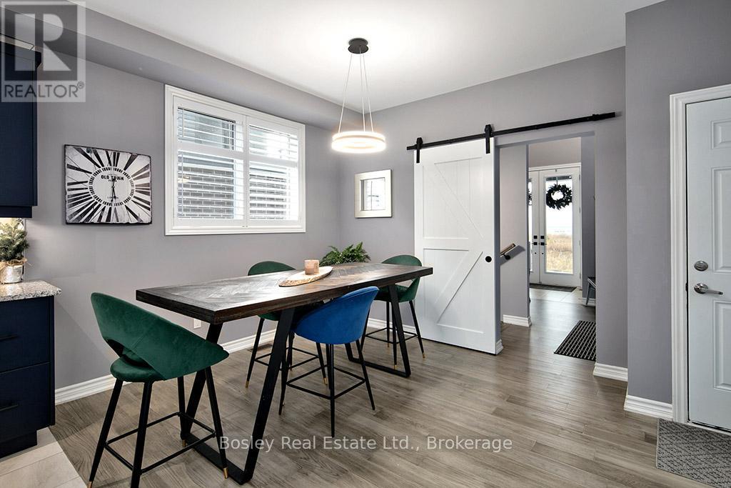 133 Sebastien Street, Blue Mountains, Ontario  N0H 1J0 - Photo 5 - X12096821