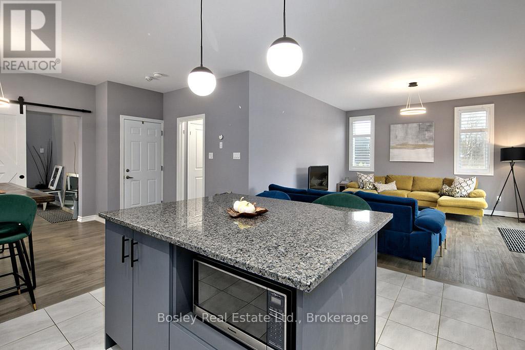 133 Sebastien Street, Blue Mountains, Ontario  N0H 1J0 - Photo 8 - X12096821