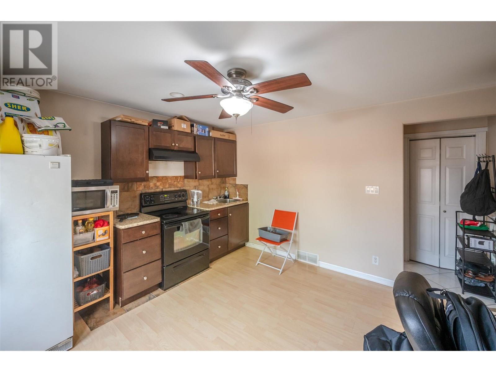 147 Stocks Crescent, Penticton, British Columbia  V2A 8P6 - Photo 29 - 10344518