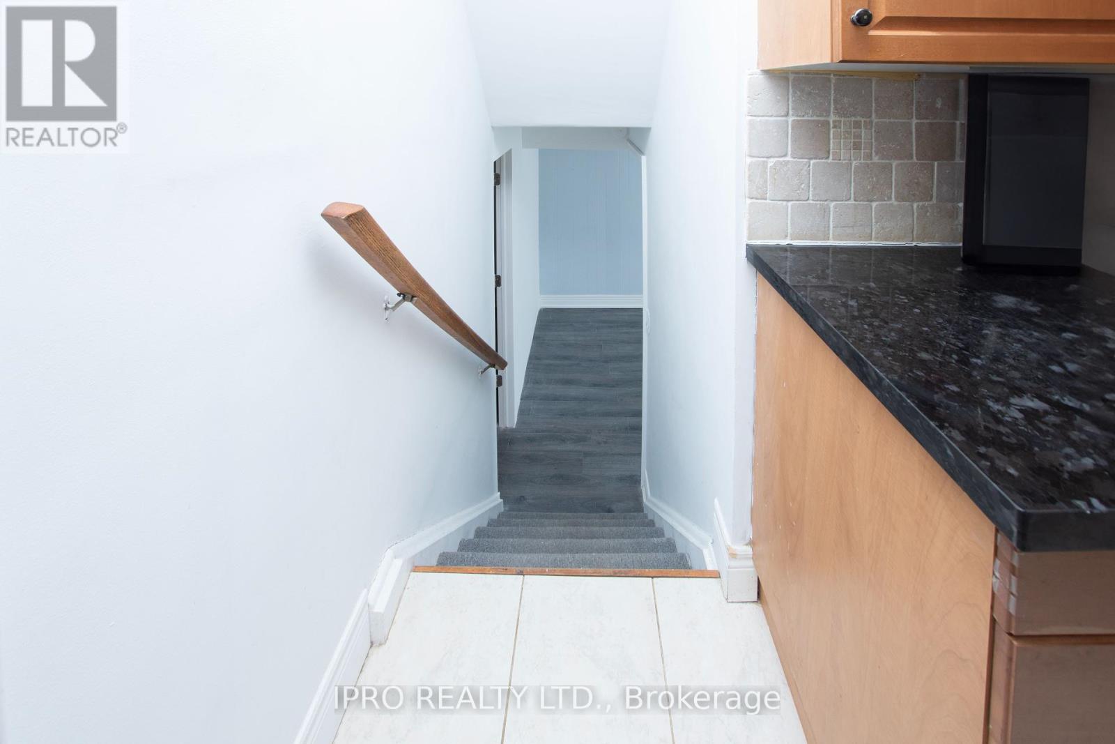 23 Urbandale Avenue, Toronto, Ontario  M2M 2G9 - Photo 16 - C12096810