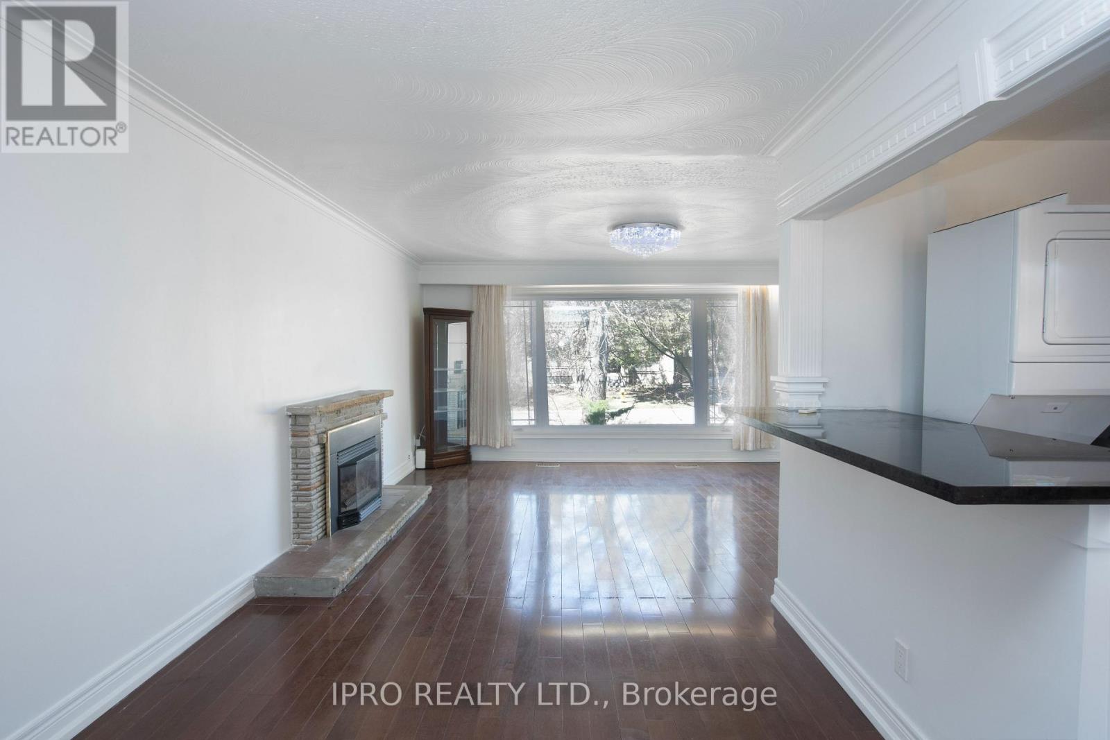 23 Urbandale Avenue, Toronto, Ontario  M2M 2G9 - Photo 23 - C12096810
