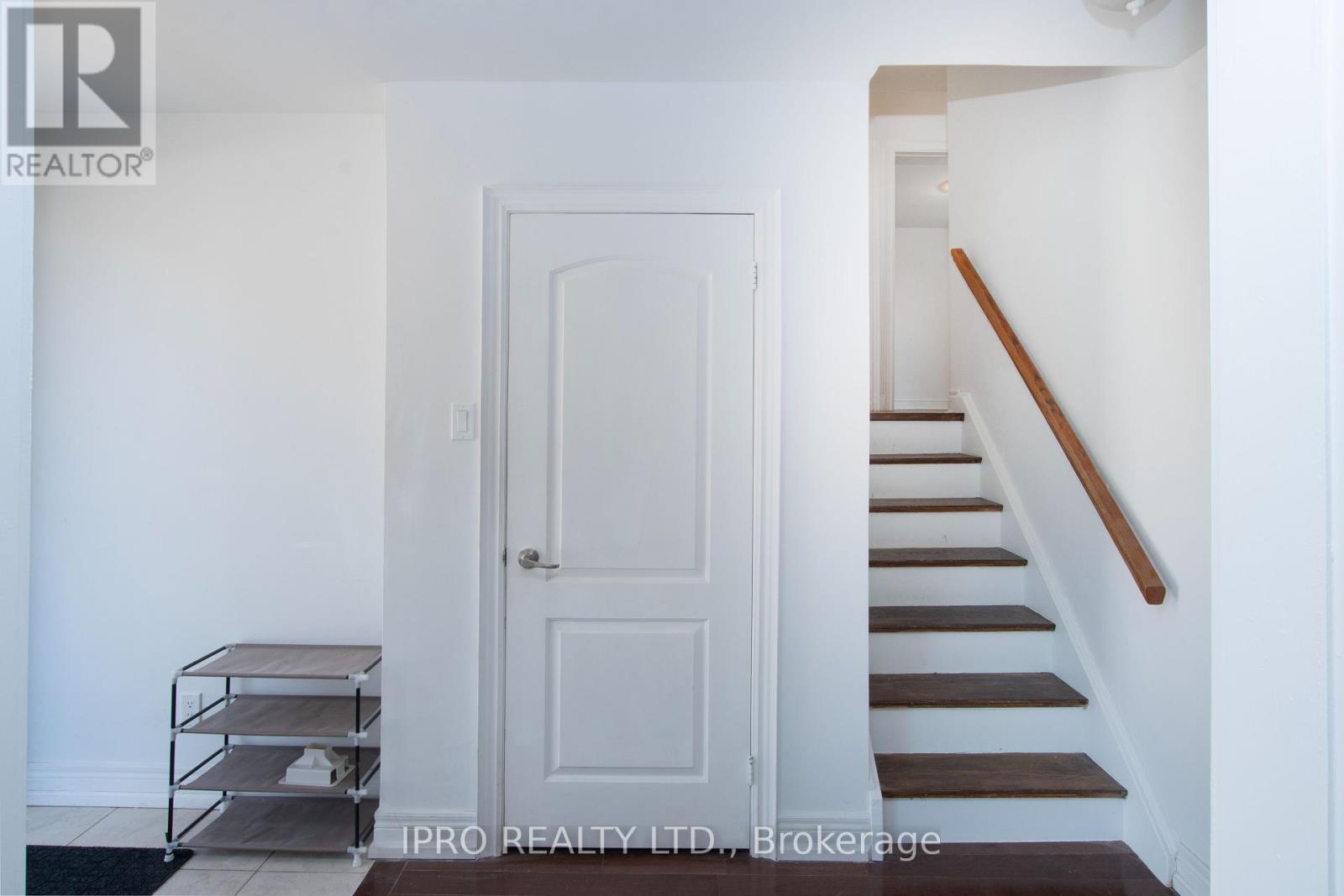 23 Urbandale Avenue, Toronto, Ontario  M2M 2G9 - Photo 24 - C12096810