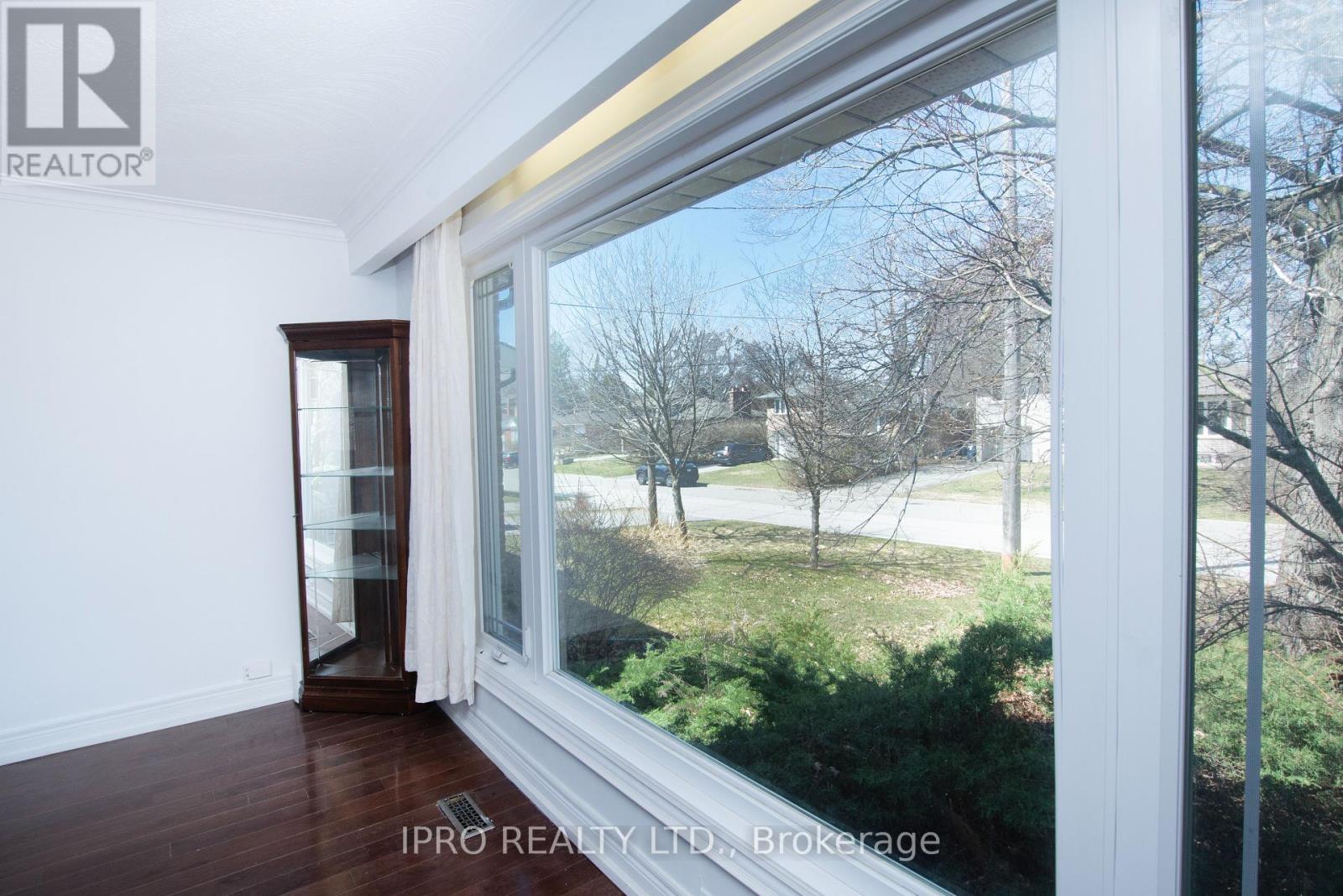 23 Urbandale Avenue, Toronto, Ontario  M2M 2G9 - Photo 25 - C12096810