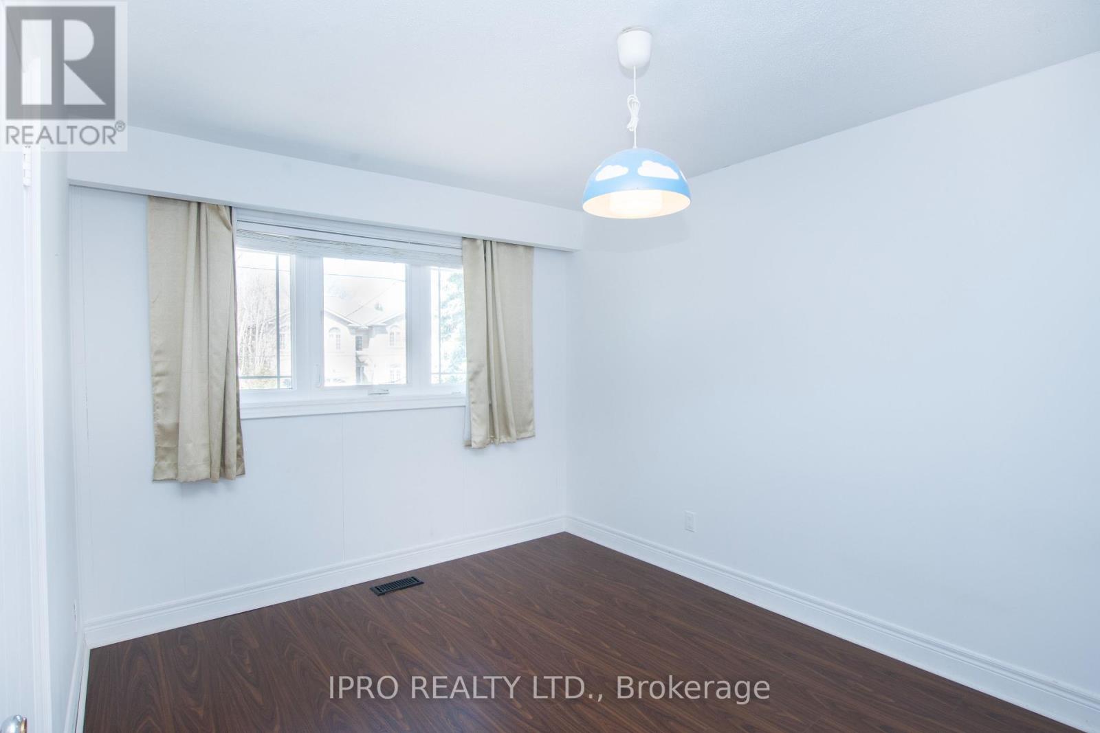 23 Urbandale Avenue, Toronto, Ontario  M2M 2G9 - Photo 32 - C12096810