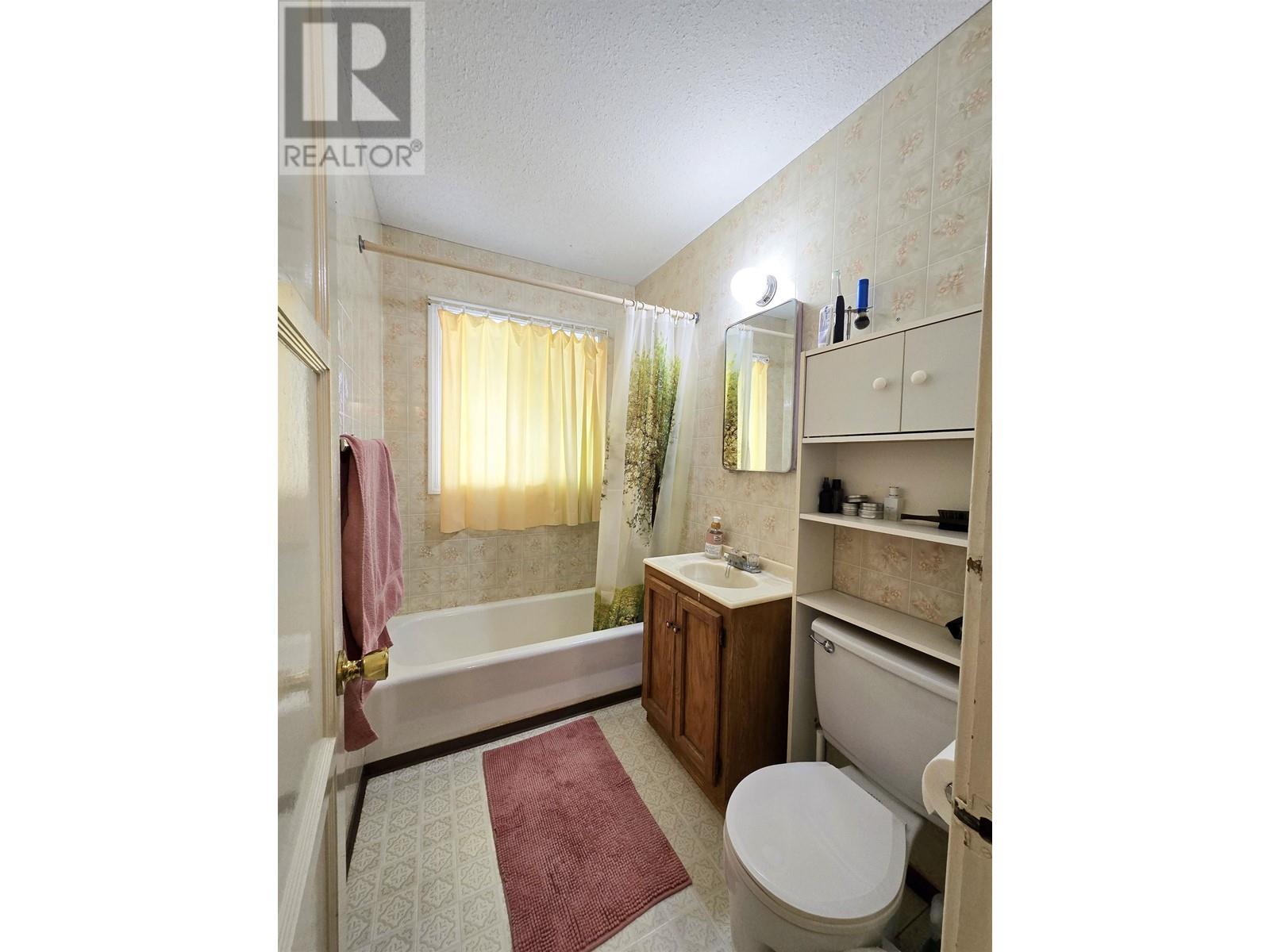 23 Mallard Street, Kitimat, British Columbia  V8C 1N2 - Photo 9 - R2978015