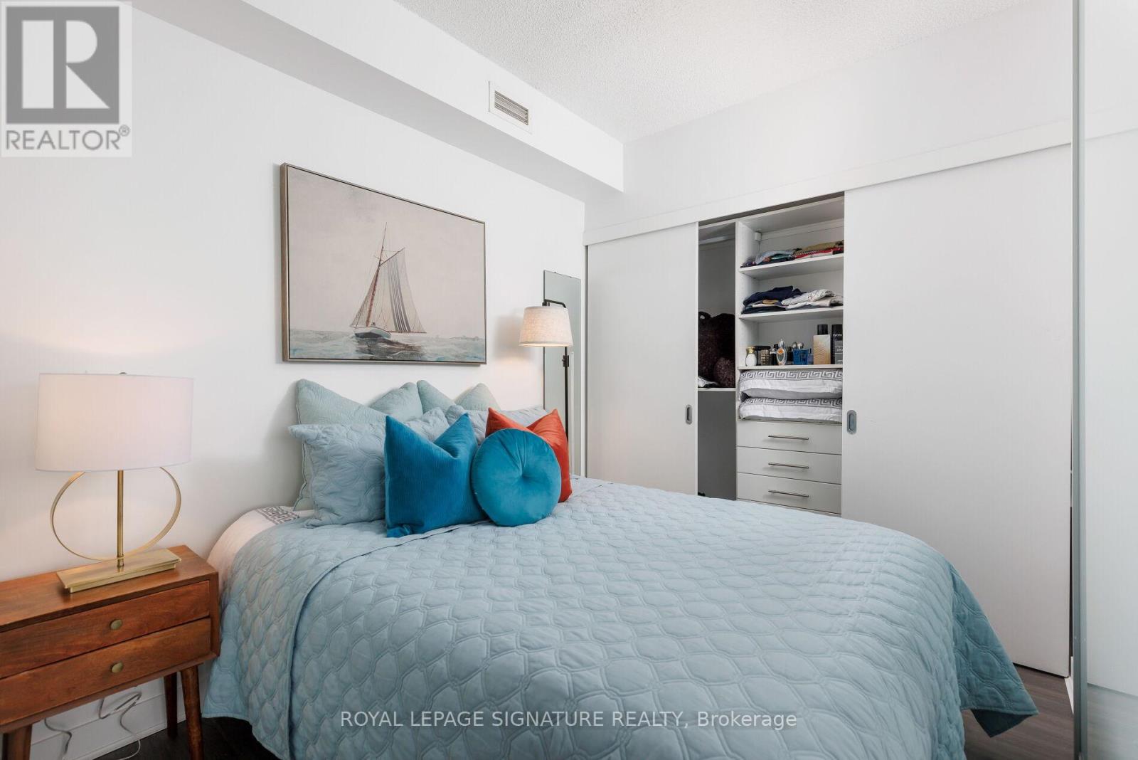 3410 - 110 Charles Street E, Toronto, Ontario  M4Y 1T5 - Photo 11 - C12088644