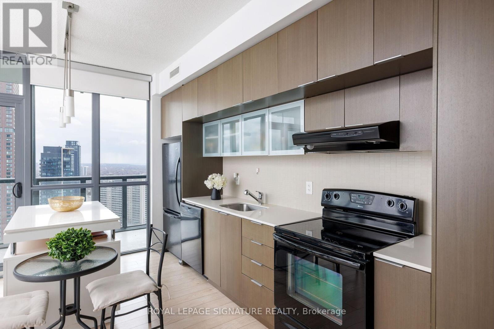 3410 - 110 Charles Street E, Toronto, Ontario  M4Y 1T5 - Photo 9 - C12088644