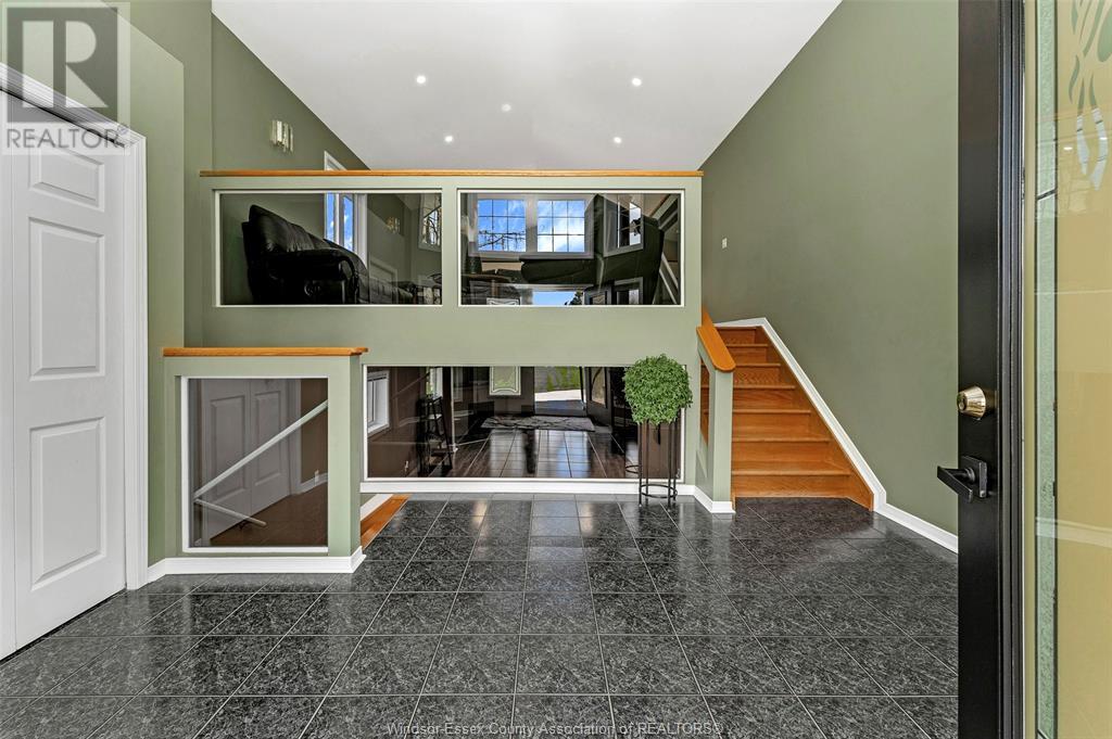 Property at 218 KING JOHN STREET image 4