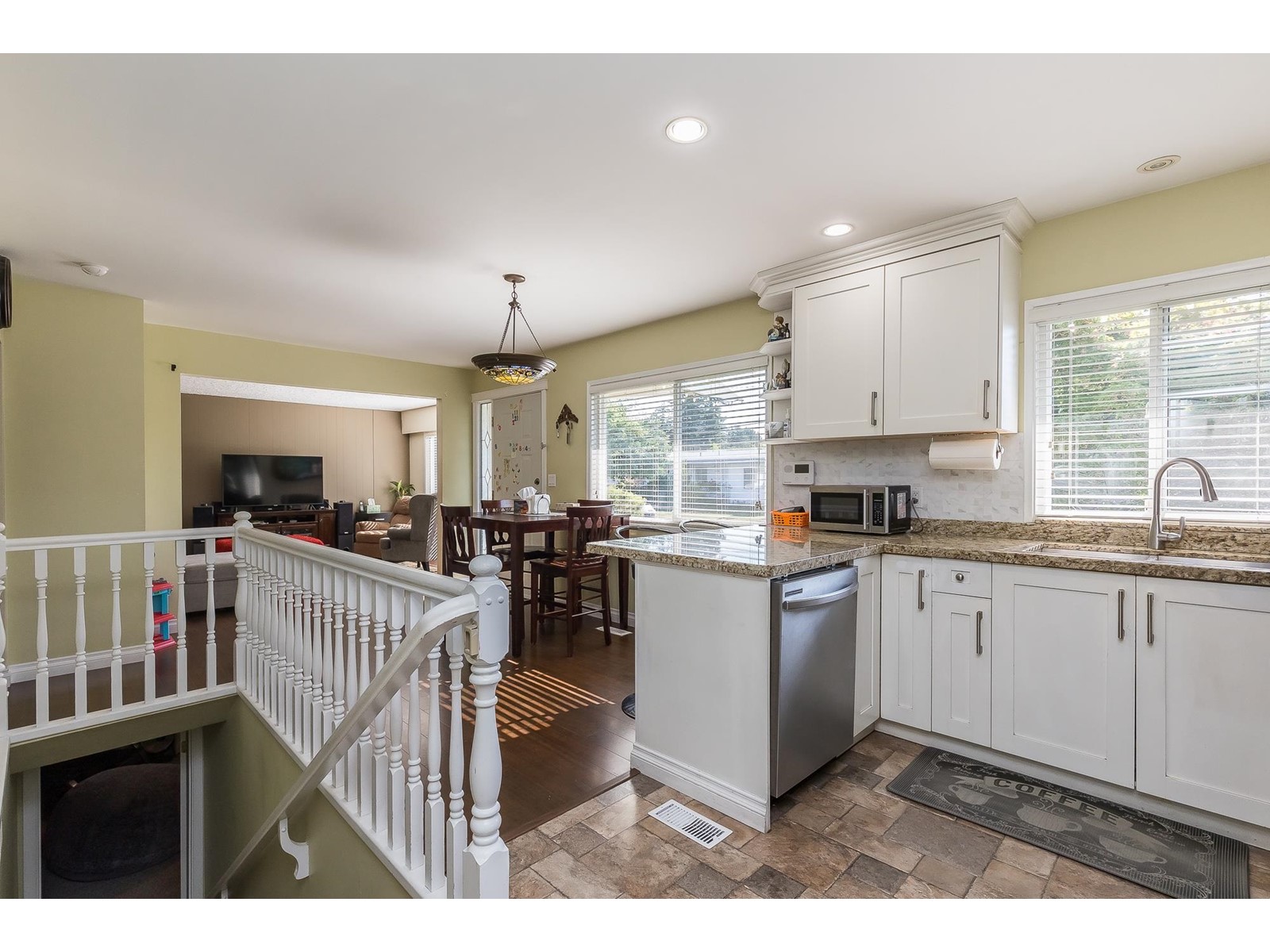 2789 Centennial Street, Abbotsford, British Columbia  V2T 2V4 - Photo 12 - R2990714