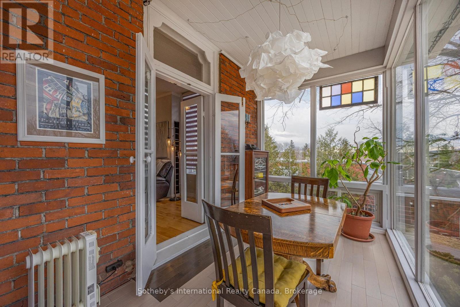 26 Robert Street E, Penetanguishene, Ontario  L9M 1K7 - Photo 14 - S12085685