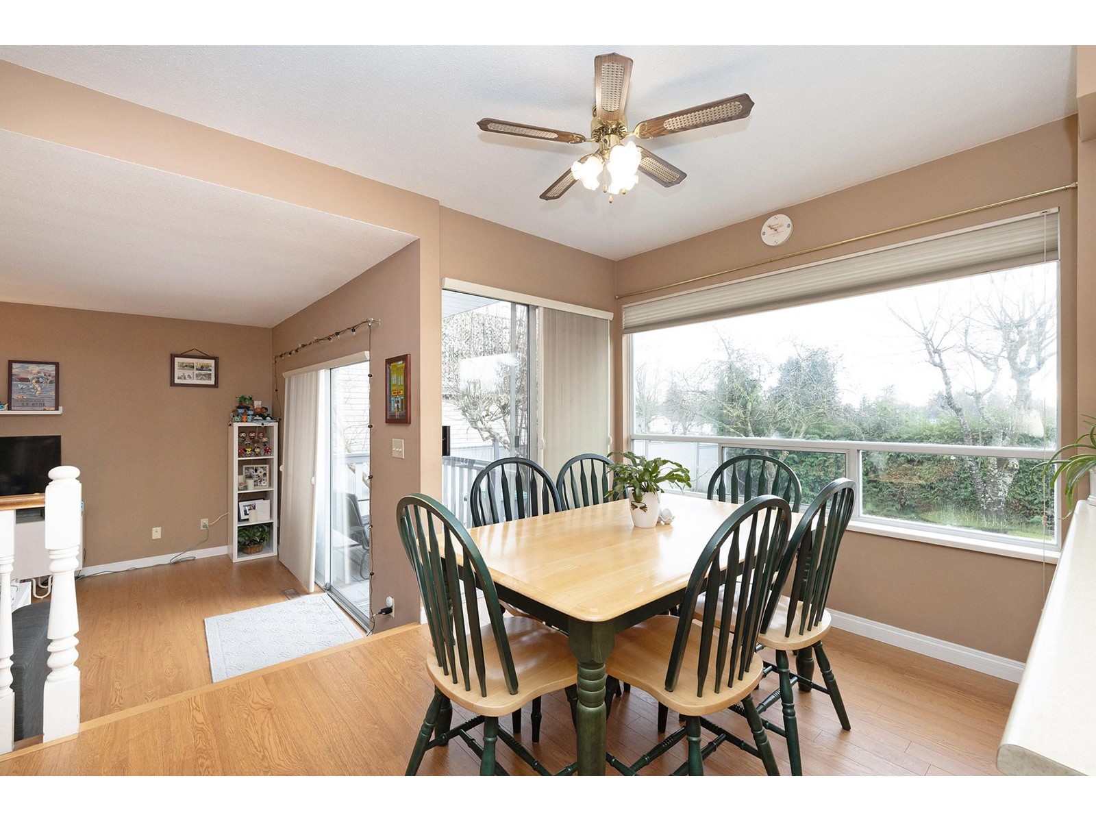13348 98 Avenue, Surrey, British Columbia  V3T 5M7 - Photo 11 - R2992421