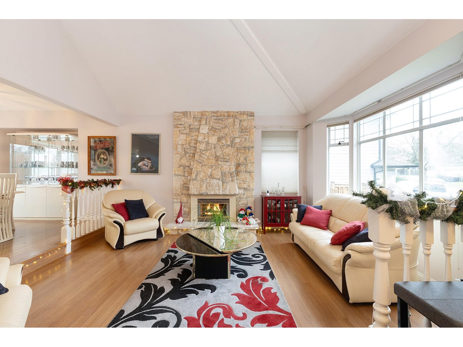 13348 98 Avenue, Surrey, British Columbia  V3T 5M7 - Photo 2 - R2992421