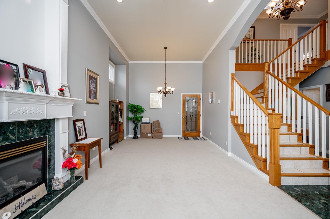 14478 74a Avenue, Surrey, British Columbia  V3S 0S3 - Photo 6 - R2992665