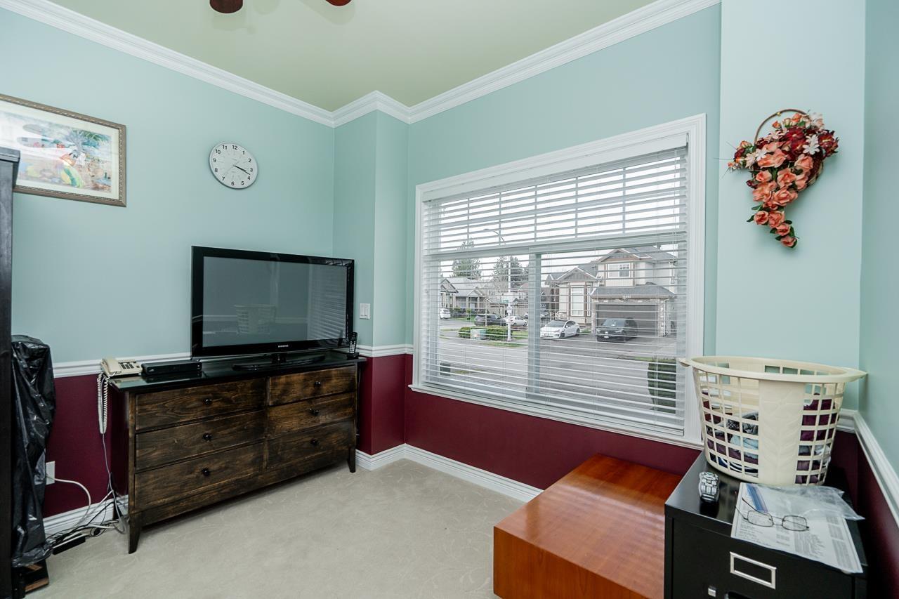 14478 74a Avenue, Surrey, British Columbia  V3S 0S3 - Photo 21 - R2992665