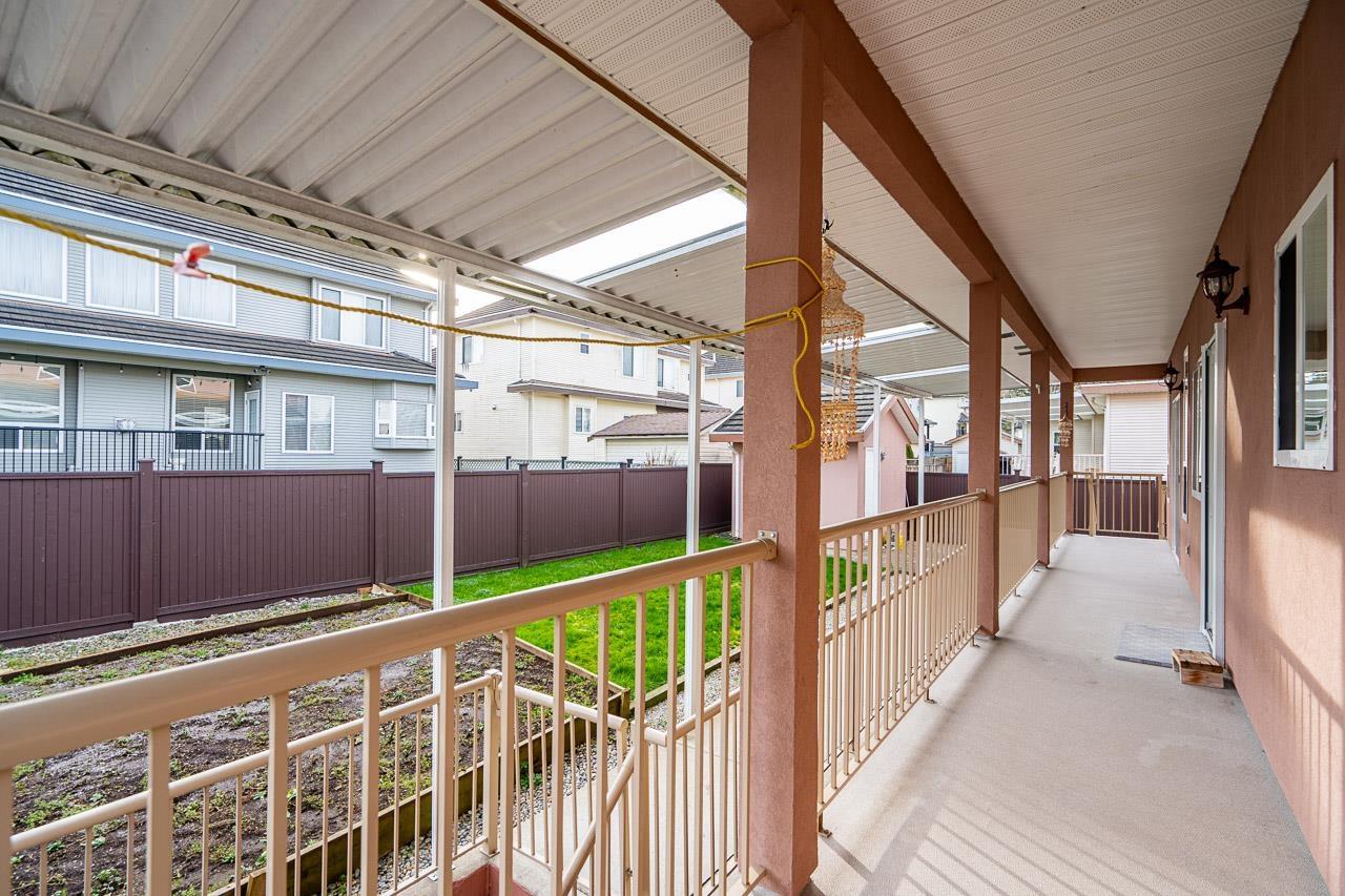 14478 74a Avenue, Surrey, British Columbia  V3S 0S3 - Photo 36 - R2992665