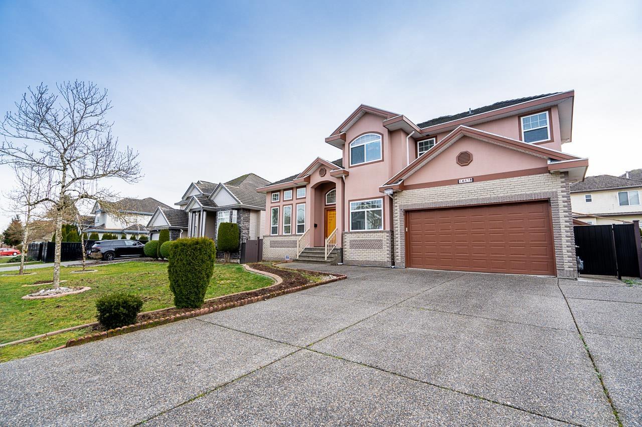14478 74a Avenue, Surrey, British Columbia  V3S 0S3 - Photo 2 - R2992665