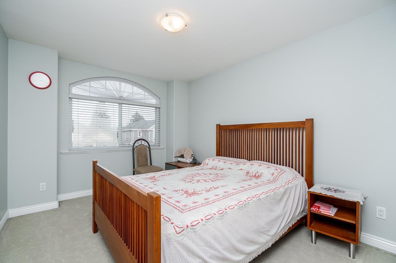 14478 74a Avenue, Surrey, British Columbia  V3S 0S3 - Photo 32 - R2992665