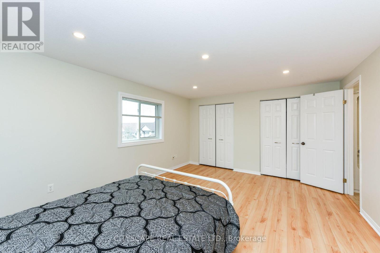 35 - 31 Schroder Crescent, Guelph, Ontario  N1E 7M6 - Photo 25 - X12096758