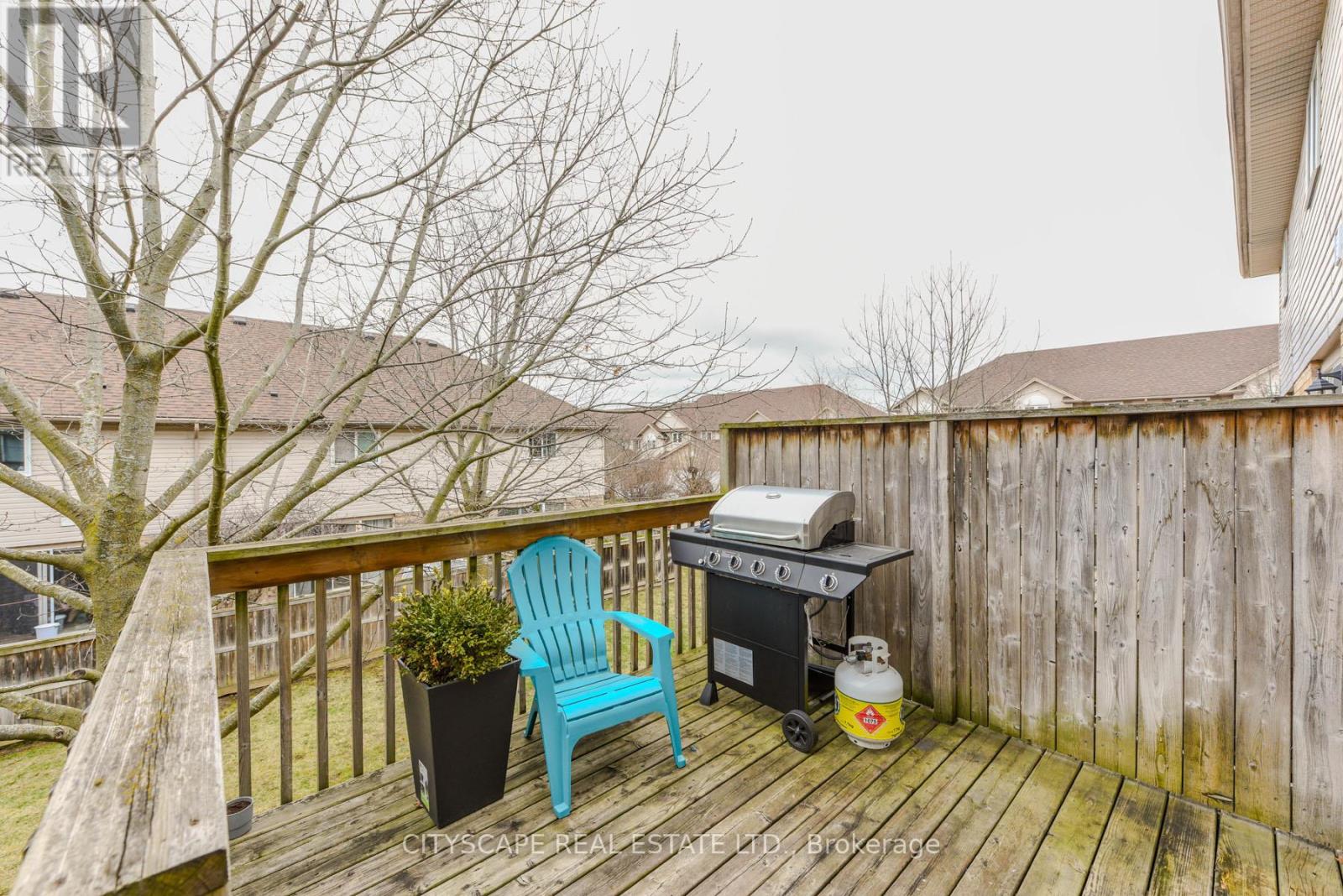 35 - 31 Schroder Crescent, Guelph, Ontario  N1E 7M6 - Photo 34 - X12096758