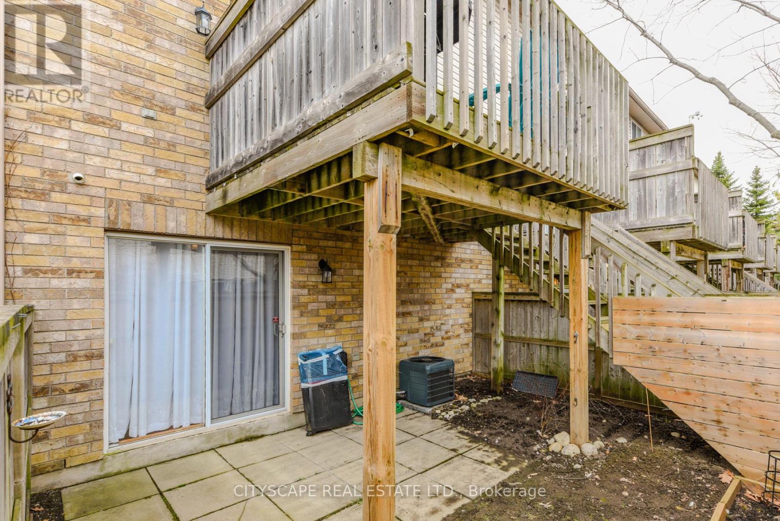 35 - 31 Schroder Crescent, Guelph, Ontario  N1E 7M6 - Photo 37 - X12096758
