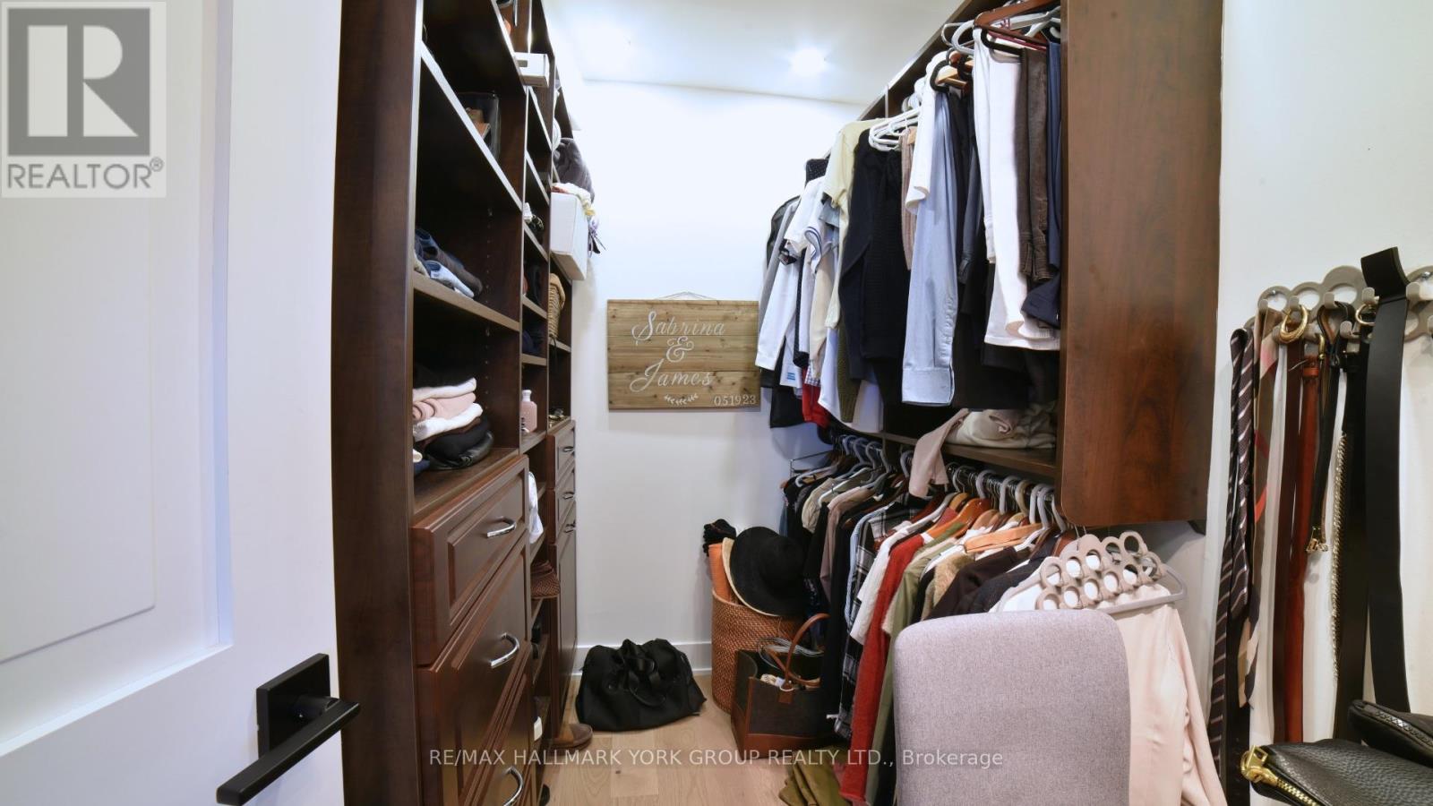302 Buckingham Drive N, Newmarket (Bristol-London), Ontario  L3Y 6K5 - Photo 15 - N12091951