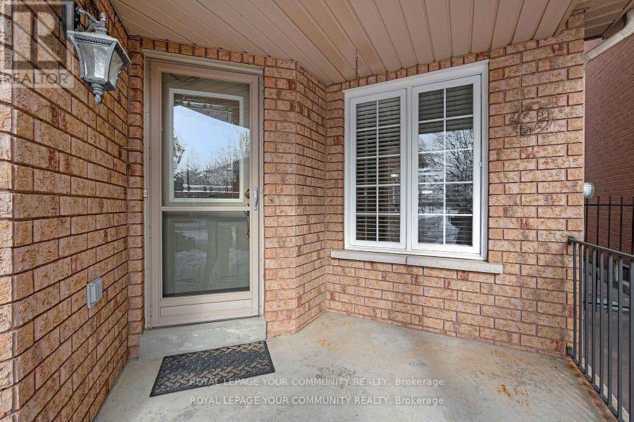 Property at 98 SYLWOOD CRESCENT image 3