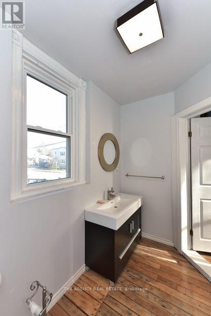 Photo 14 of 45 for 870 Queens Avenue