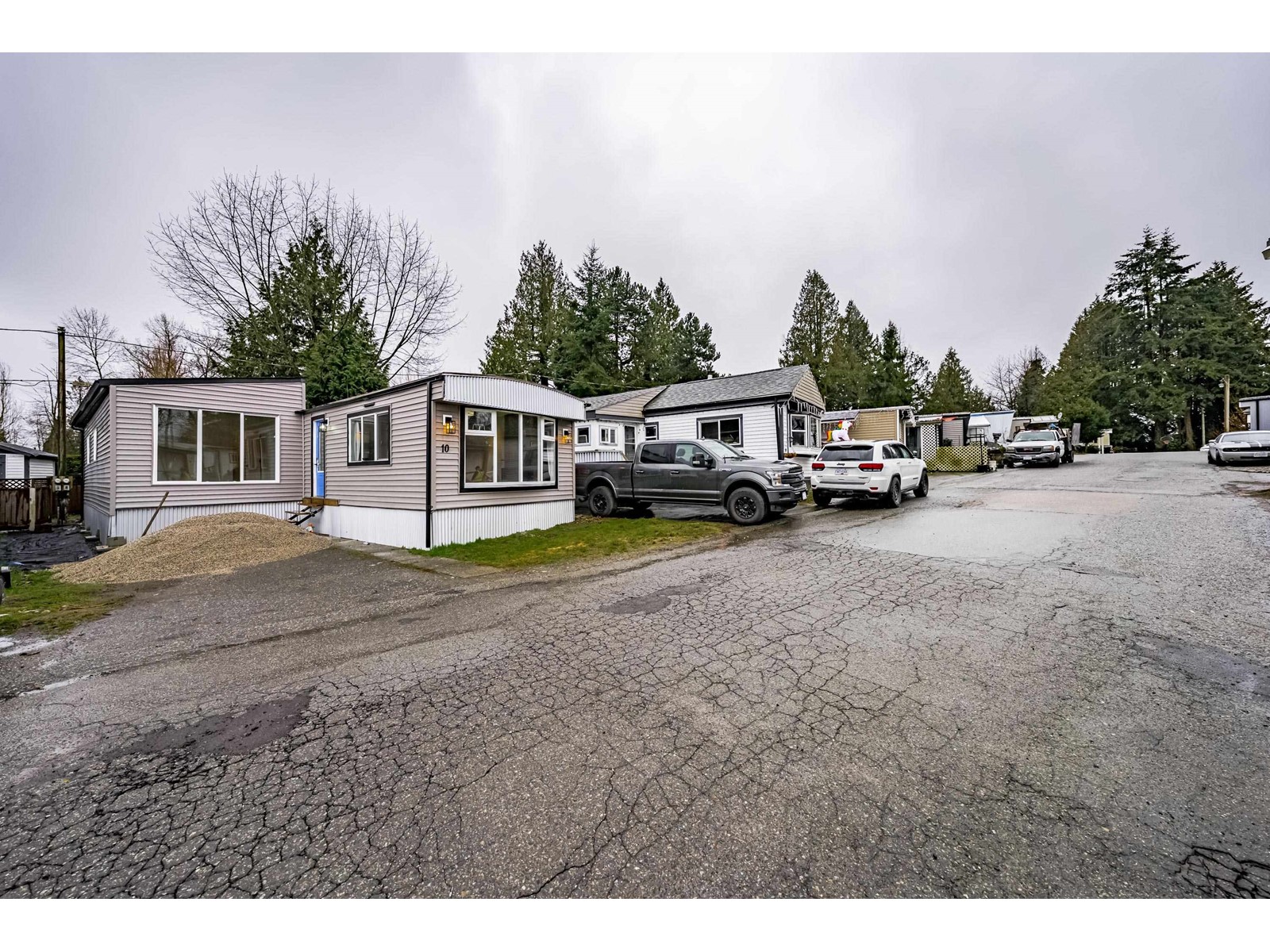 Property at 10 9132 120 STREET image 1