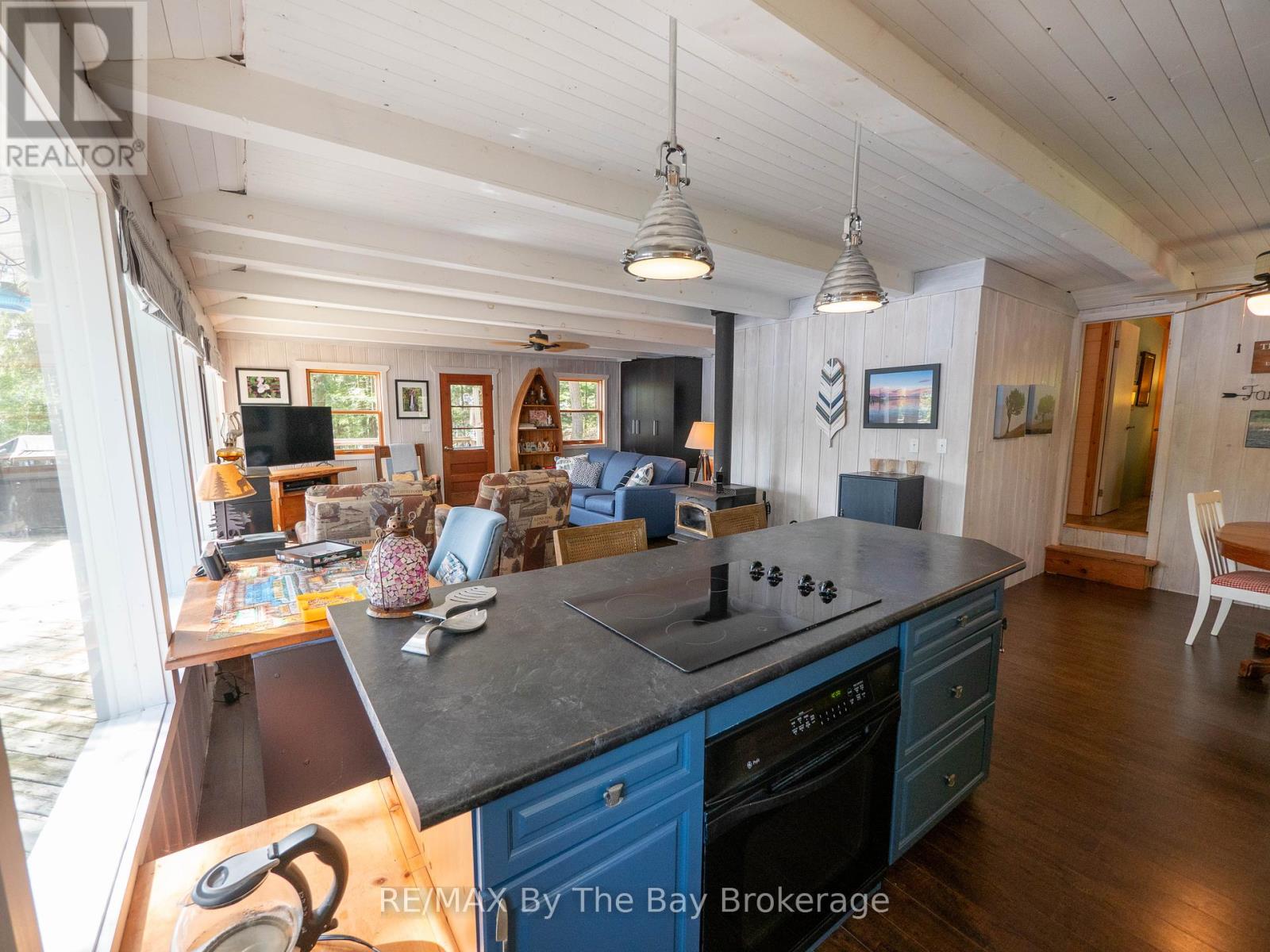14 Is 130 Severn Riv, Georgian Bay, Ontario  L0K 1S0 - Photo 10 - X12096857