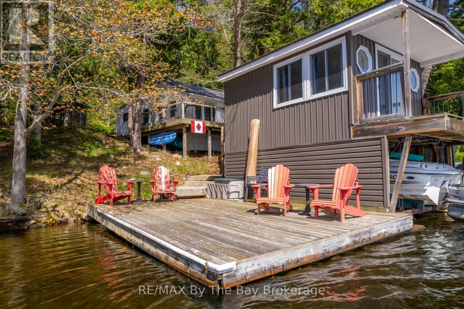 Property at 14 IS 130 SEVERN RIV image 3