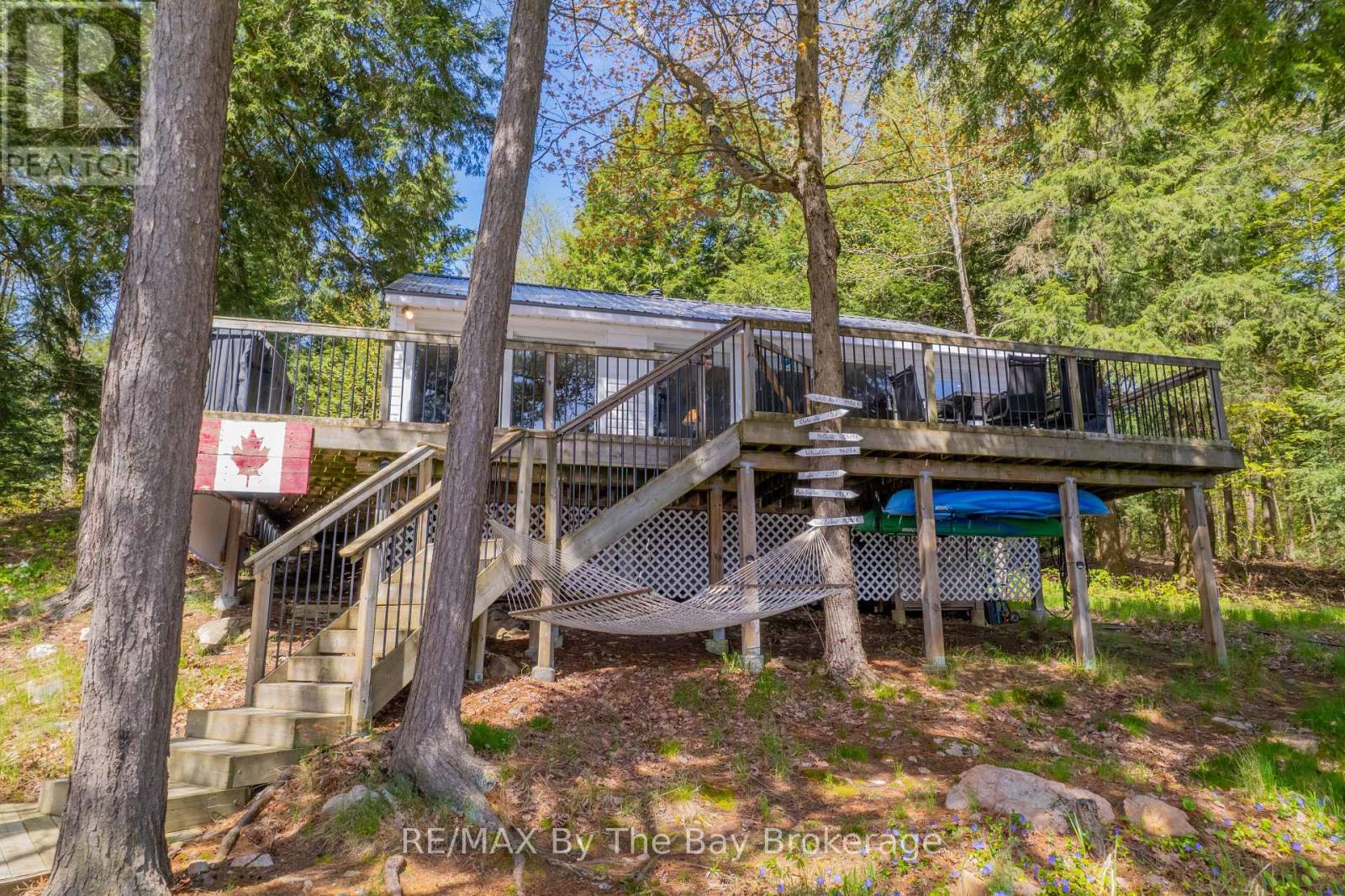 Property at 14 IS 130 SEVERN RIV image 5