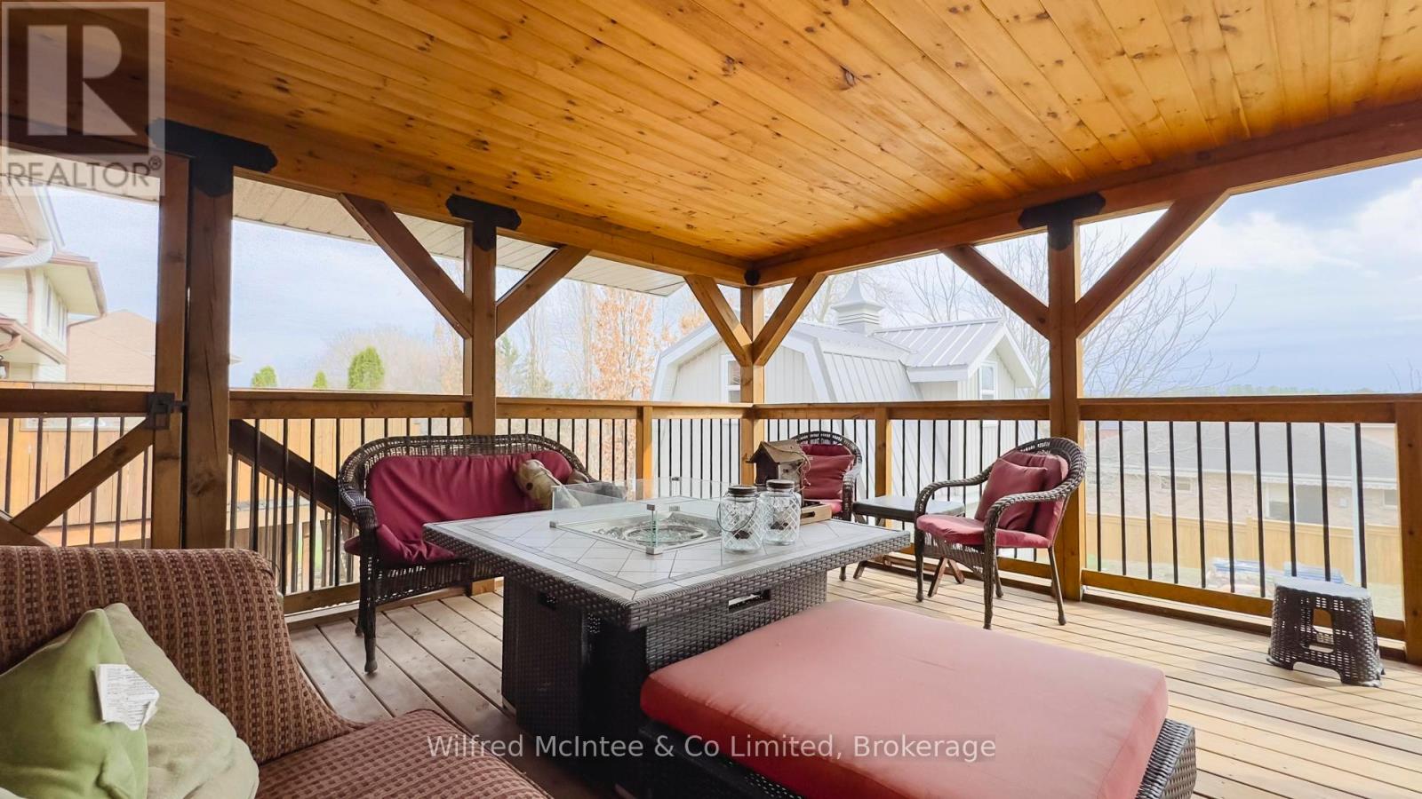 689 21st A Avenue, Hanover, Ontario  N4N 3M2 - Photo 12 - X12096872