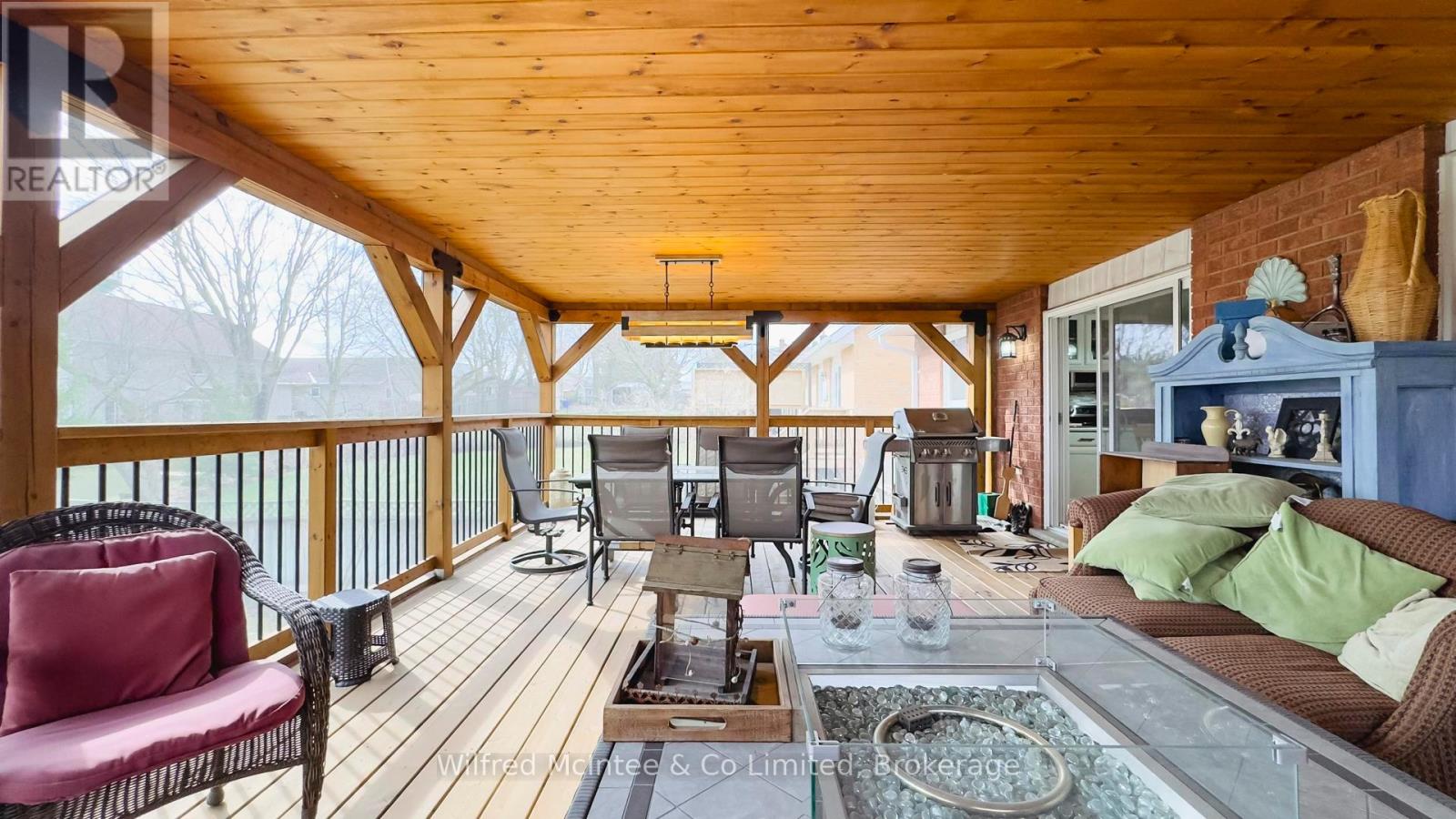 689 21st A Avenue, Hanover, Ontario  N4N 3M2 - Photo 14 - X12096872