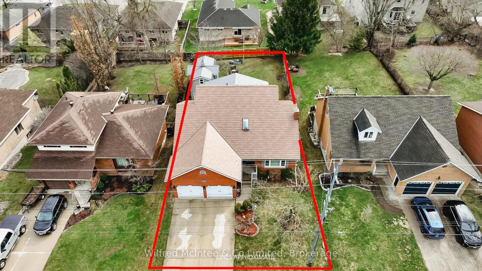 Property at 689 21ST A AVENUE image 2